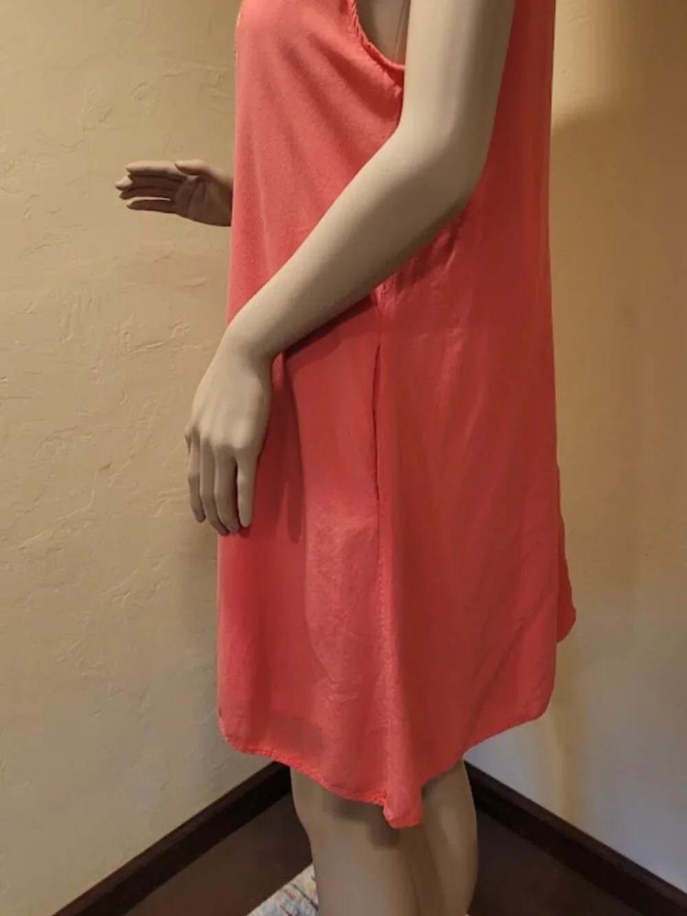 Small Andree By Unit Tunic -Side pockets and fully lined flowy loose fit - Picture 4 of 12